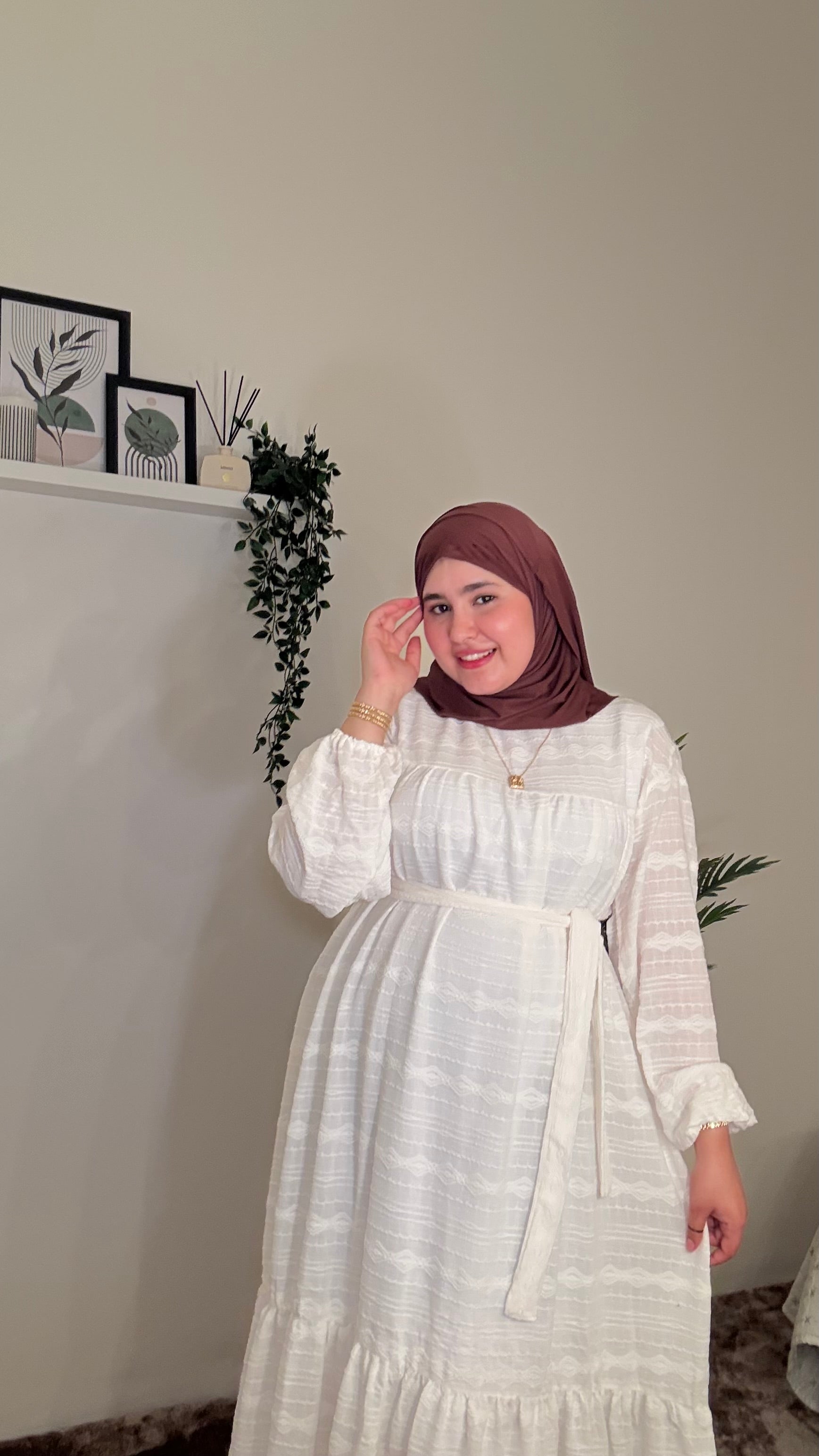 فستان صيفي أنيق (مقاس وافي خودي مقاس أصغر من المعتاد)