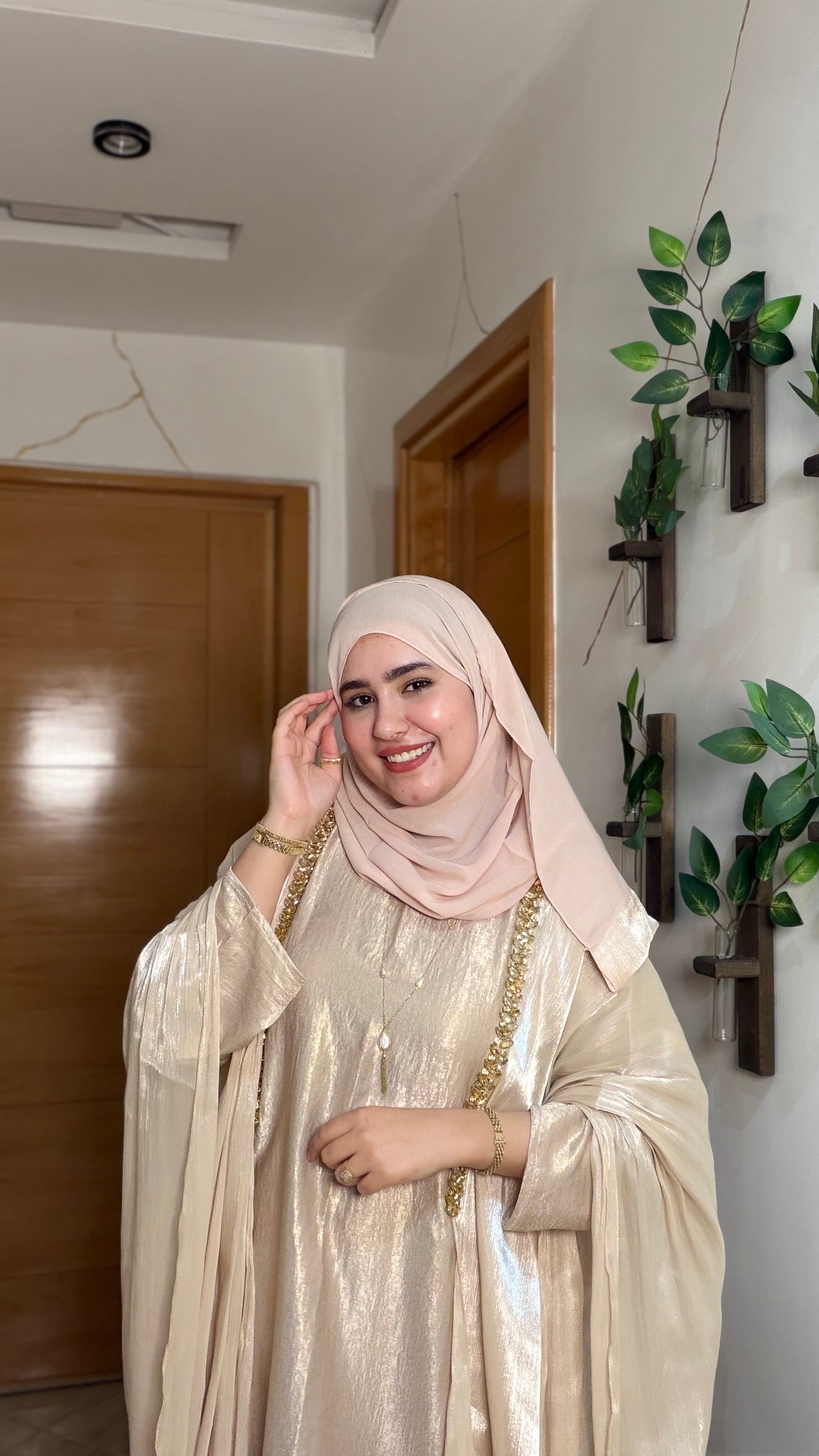 عباية إماراتية من cm
