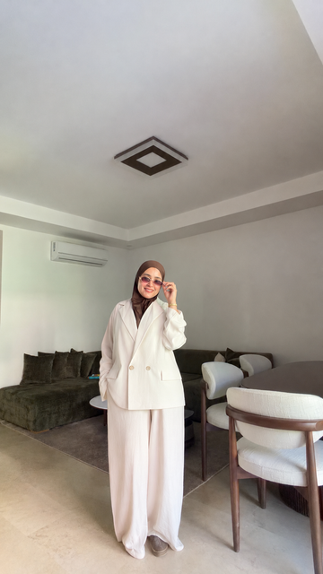 Untitled Aug22_17:49:37