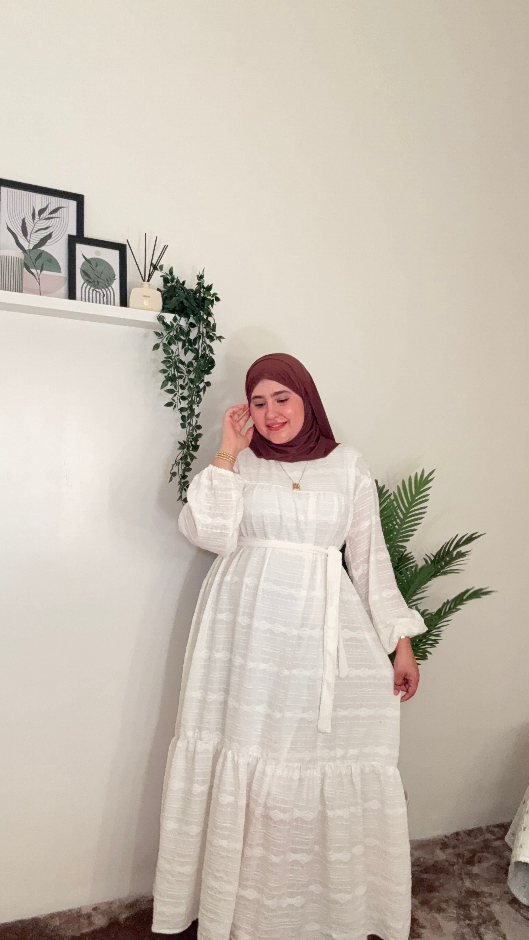 فستان صيفي أنيق (مقاس وافي خودي مقاس أصغر من المعتاد)