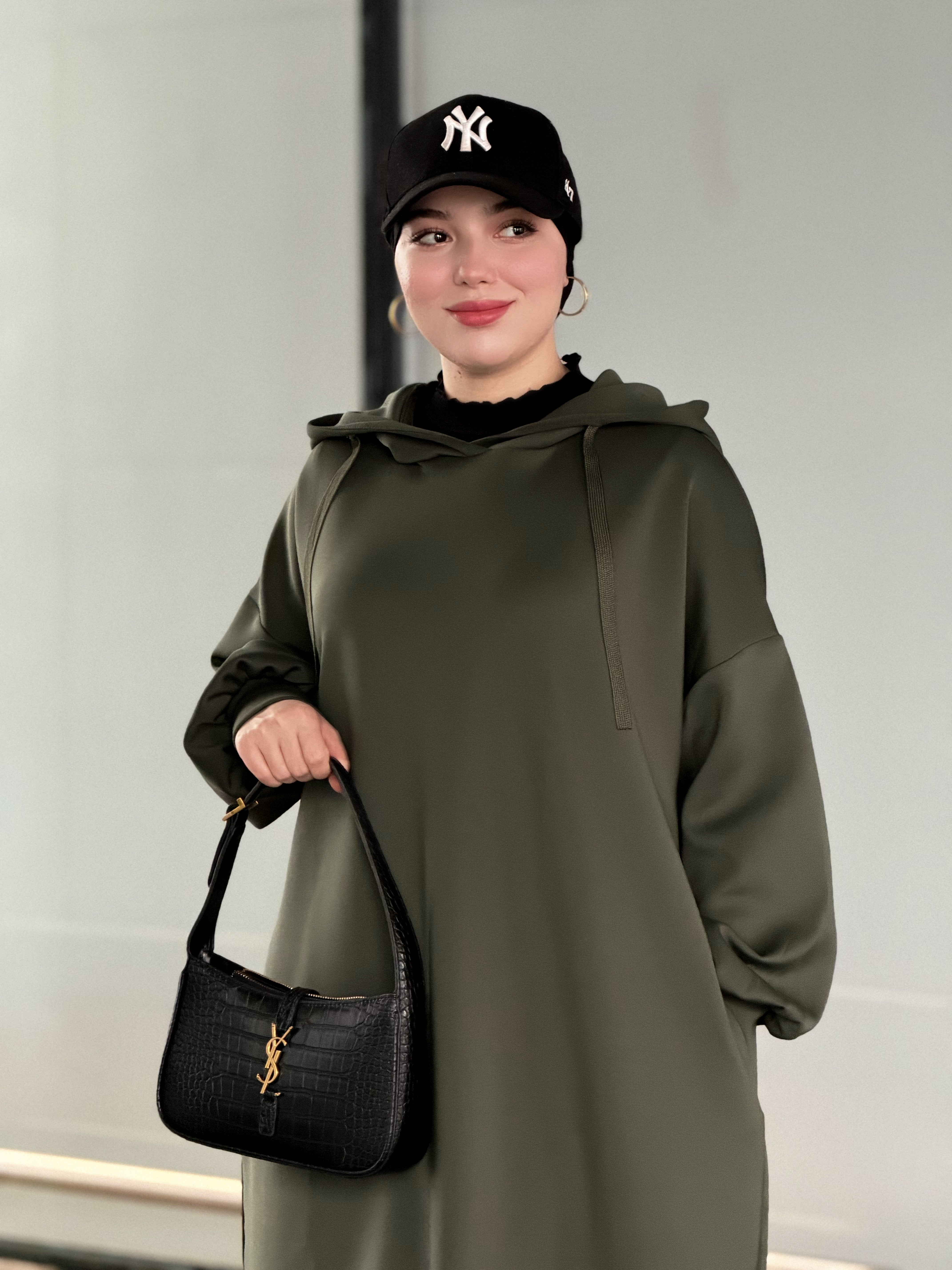 قبية شتوية طويلة (مقاس وافي خودي مقاس أصغر من المعتاد )