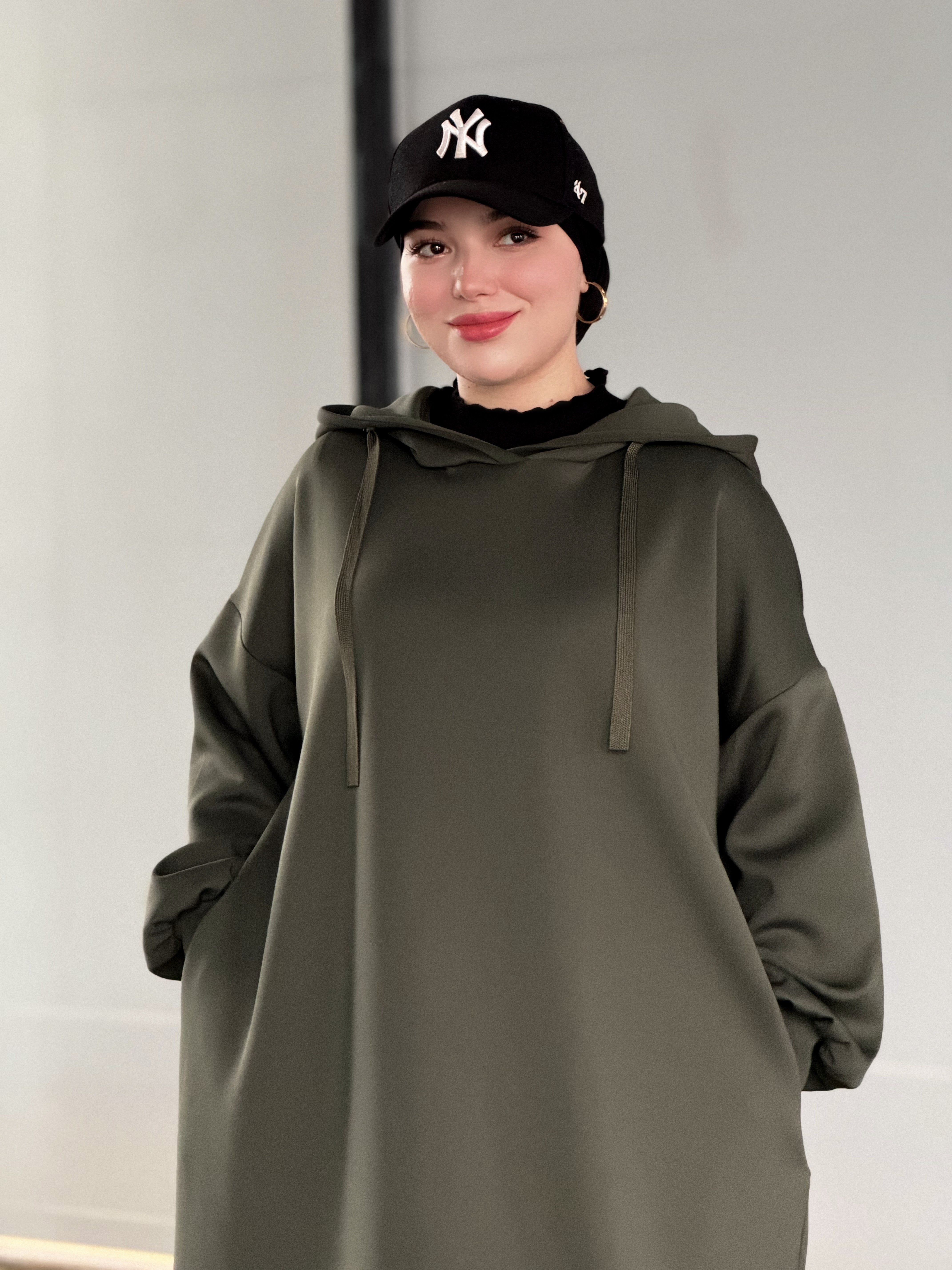 قبية شتوية طويلة (مقاس وافي خودي مقاس أصغر من المعتاد )