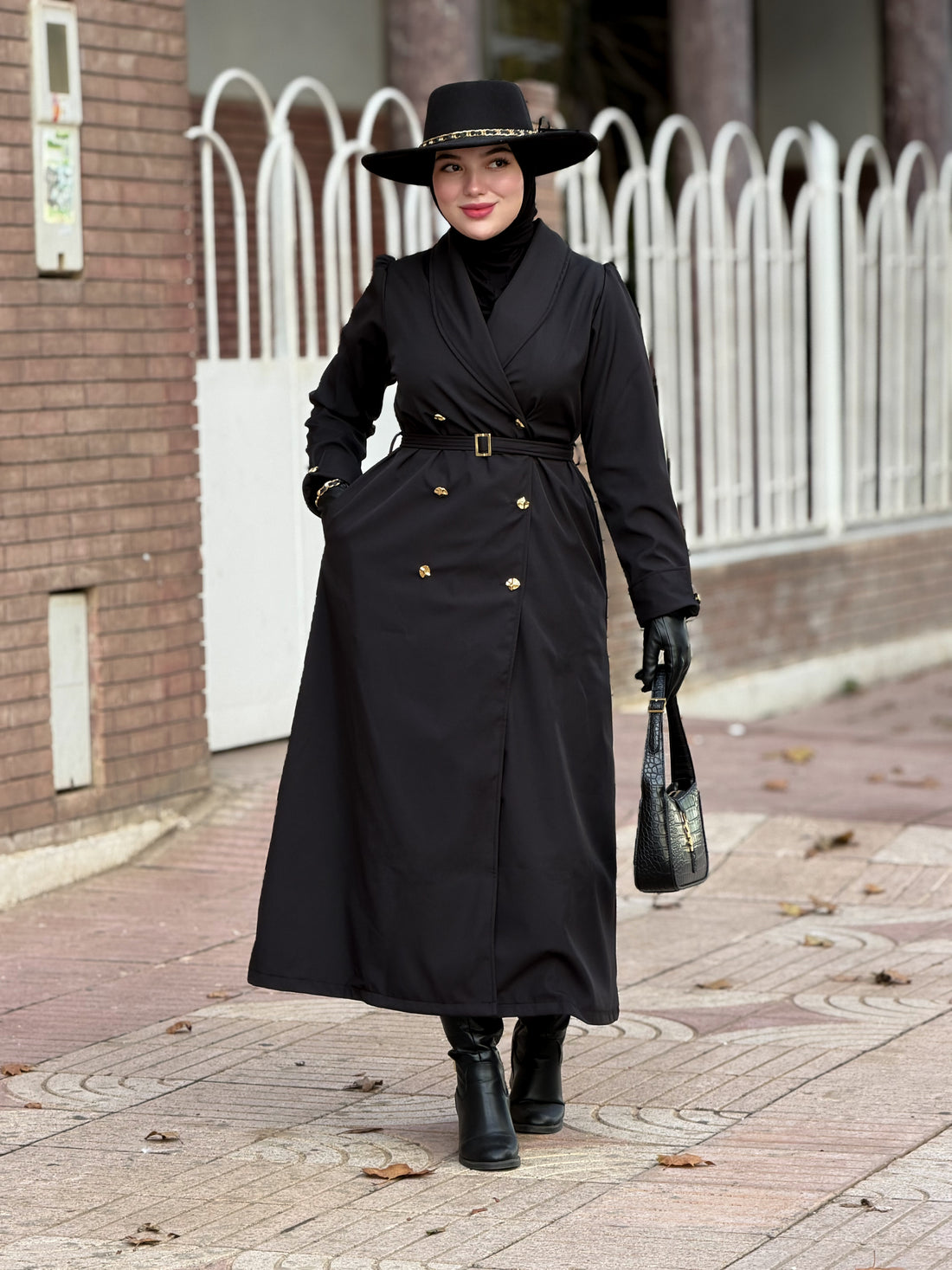 معطف شتوي بتصميم أنيق وجودة عالية